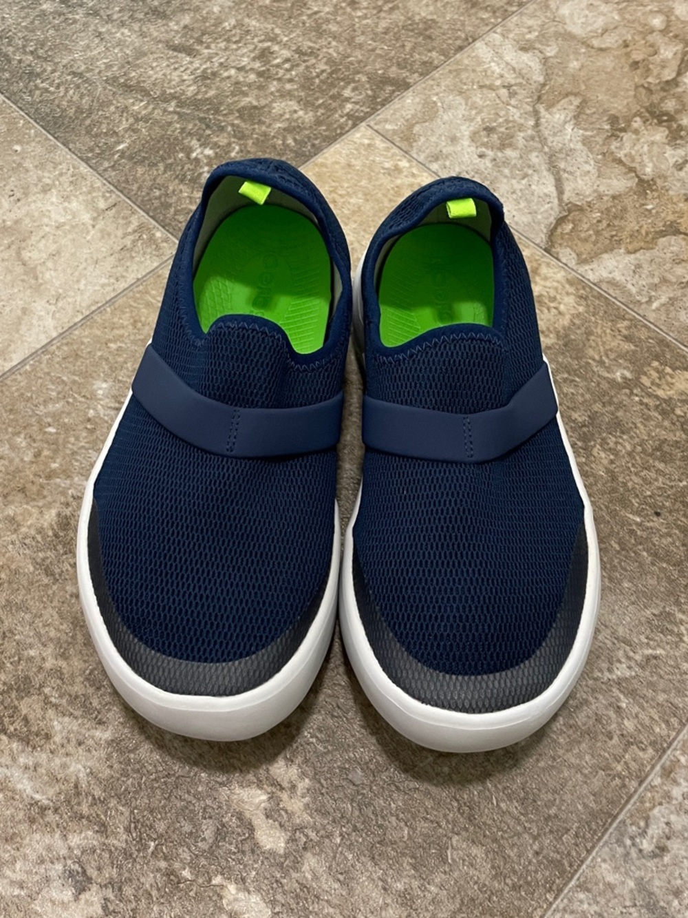 Oofos OOmg Low shoes - Picture 3 of 7
